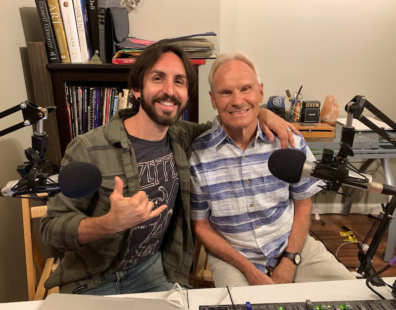 Surf artist Jay Alders with surfing legend Vince Tronied