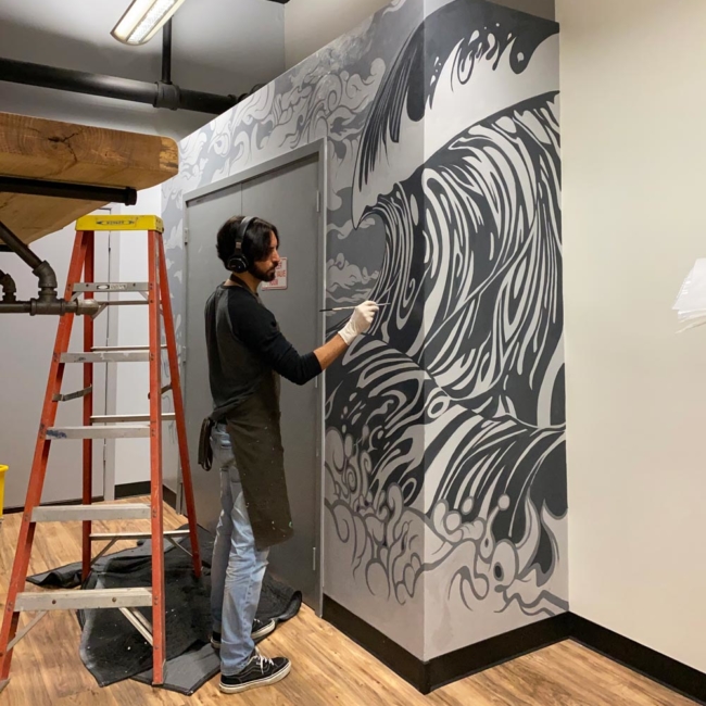 jay-alders-surf-mural Artist Jay Alders painting an ocean surf theme mural